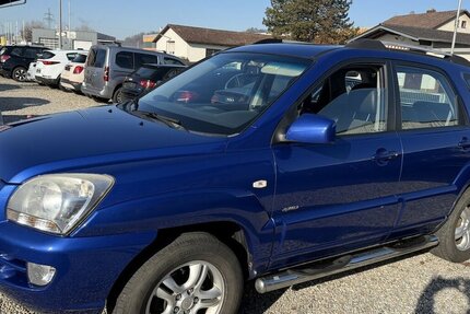 Kia Sportage 2.0i EX 4WD Klima Leder AHK 269.500 km 2.890 &euro; Altdorf 84032