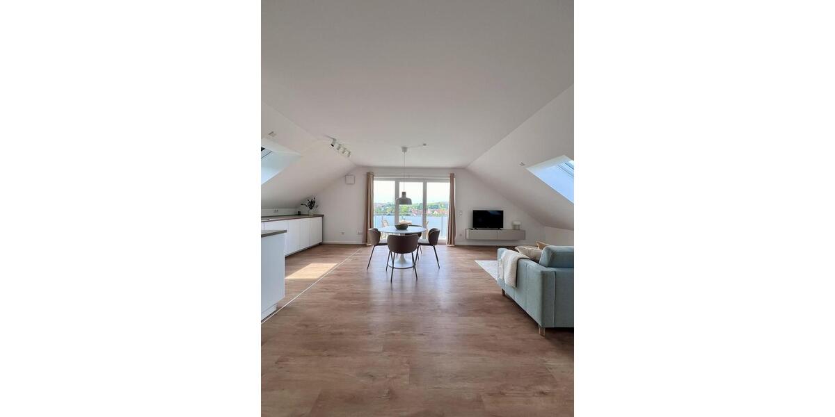 Dachgeschoßwohnung Langenbach - 2 Zimmer, 65 m&sup2;, 1.475&euro; | Angebot:25852496