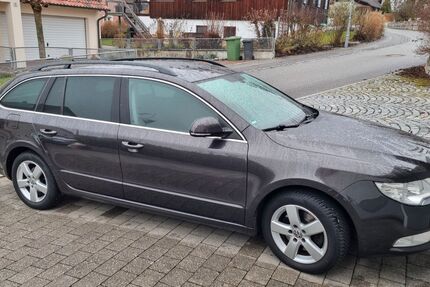 Skoda Superb 205.000 km 2.800 &euro; Essenbach 84051