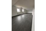 Dachgeschoßwohnung Pfeffenhausen - 2 Zimmer, 75 m&sup2;, 1.060&euro; | Angebot:25965989