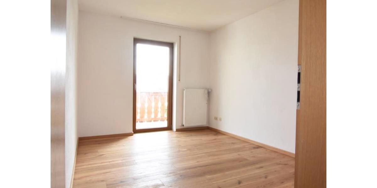 Einfamilienhaus Landshut Landshut-West - 7 Zimmer, 194 m&sup2;, 729.000&euro; | Angebot:25990134