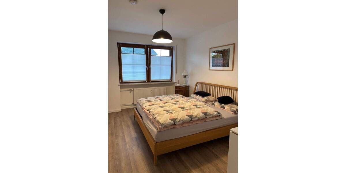 Etagenwohnung Wang Inzkofen - 4 Zimmer, 125 m&sup2;, 1.070&euro; | Angebot:25909255