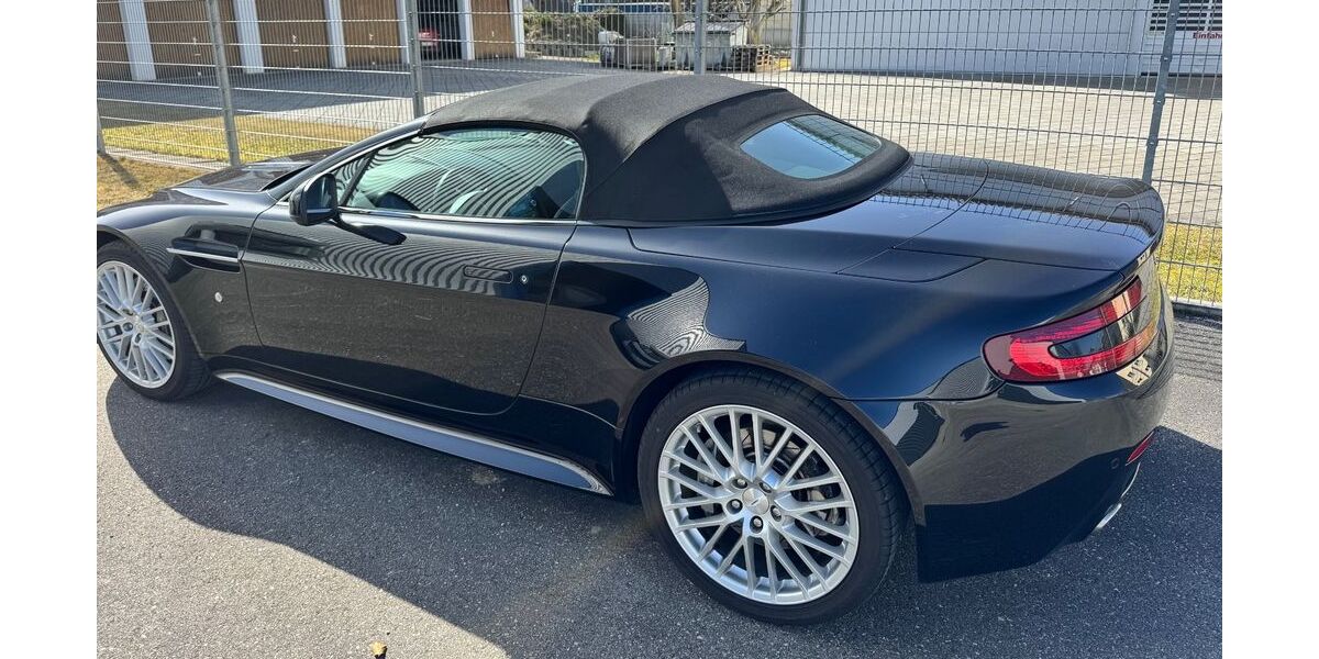 Aston Martin V8 Vantage 53.000 km 57.900 &euro; Landshut 84028