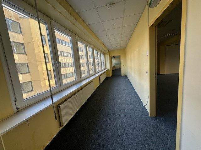 Gewerbeobjekt Landshut Industriegebiet - 1 Zimmer, 158 m&sup2;, 1.600&euro; | Angebot:25687236