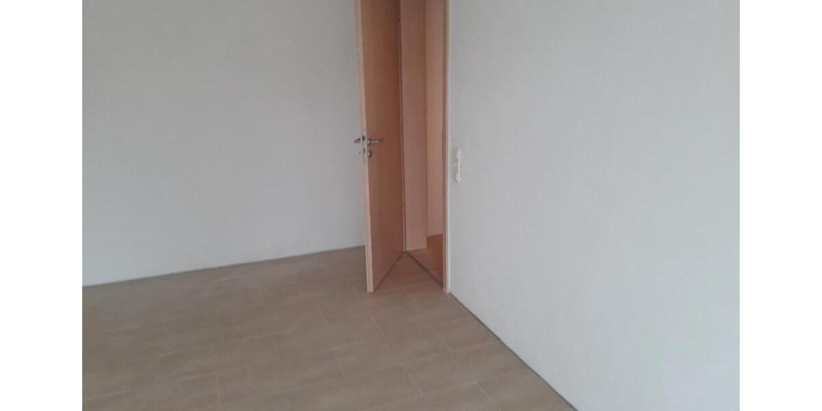 Etagenwohnung Frontenhausen - 3 Zimmer, 73 m&sup2;, 645&euro; | Angebot:27601958