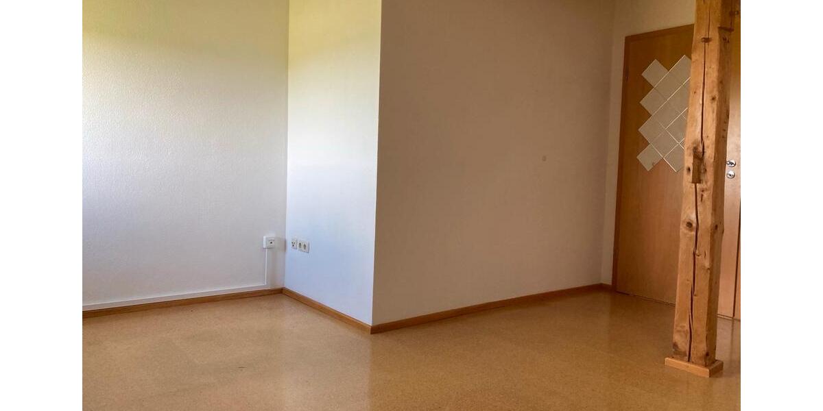 Dachgeschoßwohnung Bodenkirchen - 3 Zimmer, 75 m&sup2;, 780&euro; | Angebot:25353329