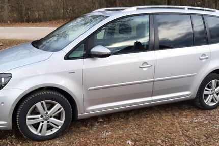 VW Touran 233.000 km 6.600 &euro; Essenbach 84051