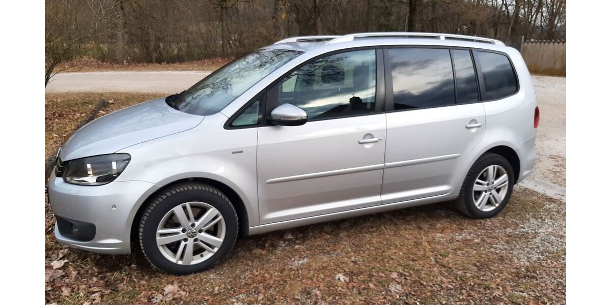 VW Touran 233.000 km 6.600 &euro; Essenbach 84051