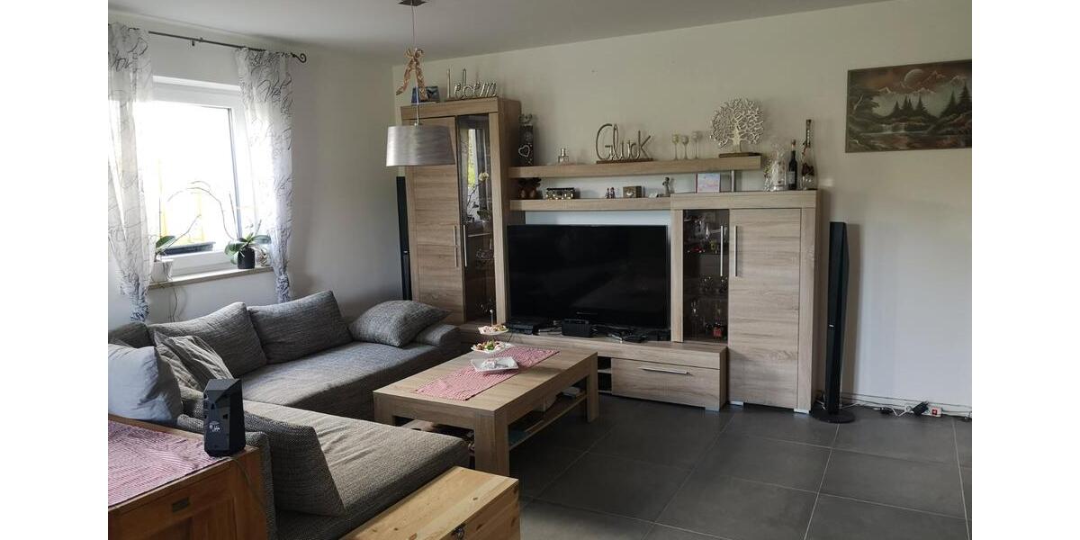 Etagenwohnung Rottenburg an der Laaber - 2 Zimmer, 65 m&sup2;, 690&euro; | Angebot:26498608