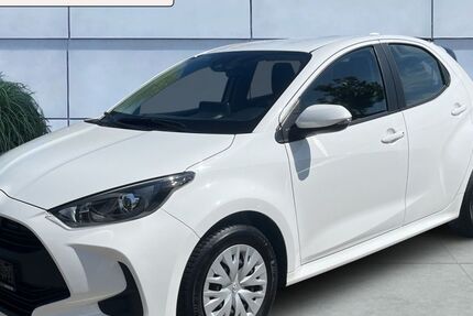 Toyota Yaris 12.944 km 18.750 &euro; Landshut 84030