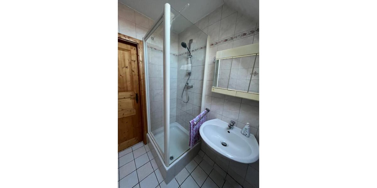 Etagenwohnung Bruckberg - 1 Zimmer, 20 m&sup2;, 540&euro; | Angebot:25162721