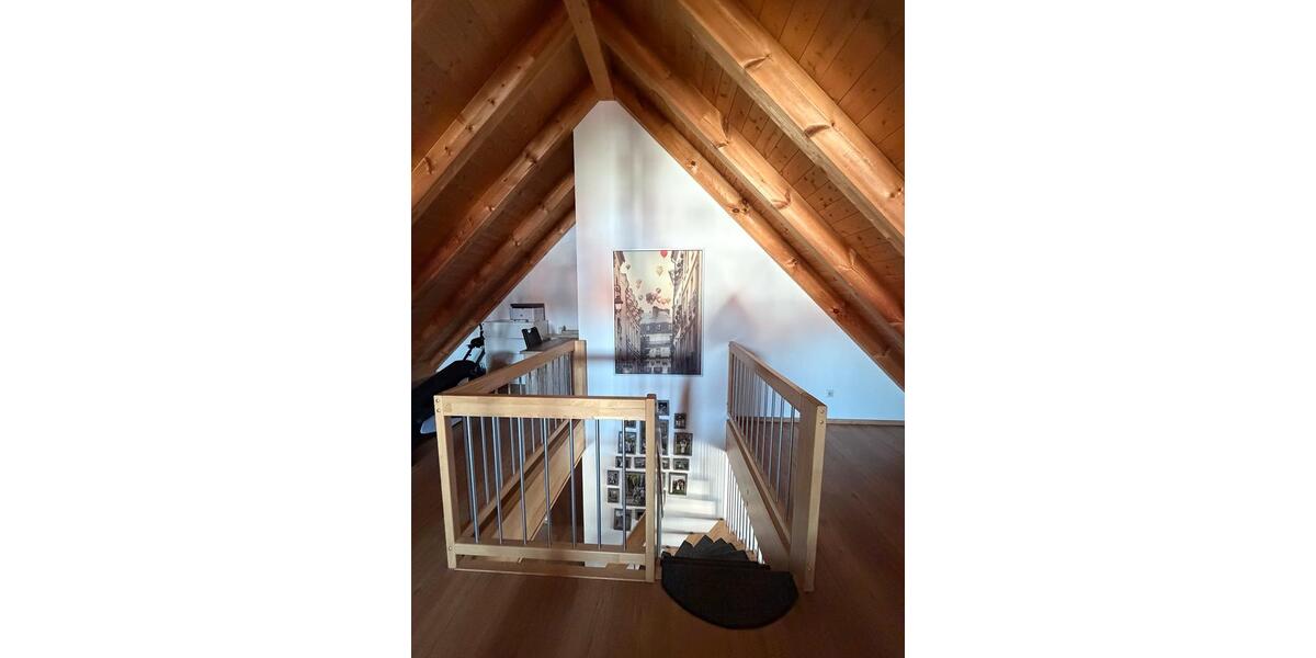 Etagenwohnung Niederaichbach - 4 Zimmer, 103 m&sup2;, 425.000&euro; | Angebot:26024337