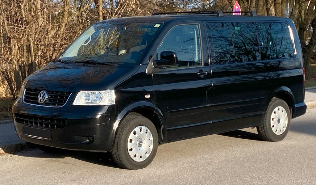 VW T5 Multivan 234.700 km 13.100 &euro; Vilsbiburg 84137