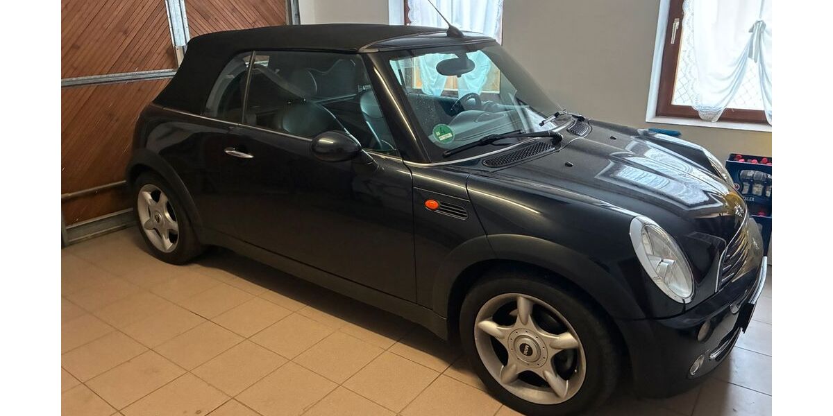 Mini Cooper Cabrio 72.000 km 9.200 &euro; Attenkirchen 85395