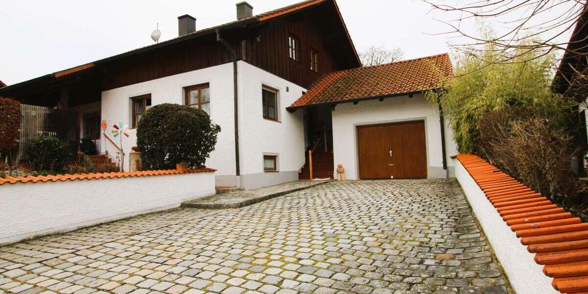 Einfamilienhaus Marklkofen / Poxau Poxau - 7 Zimmer, 148 m&sup2;, 359.000&euro; | Angebot:25272303