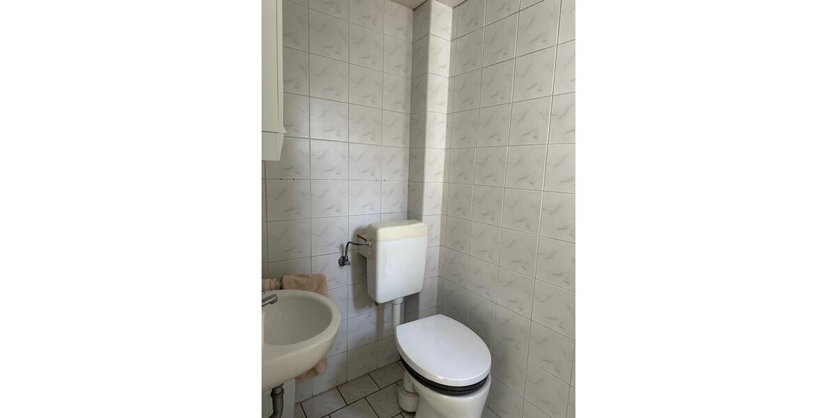 Etagenwohnung Dingolfing - 2 Zimmer, 70 m&sup2;, 750&euro; | Angebot:25960641