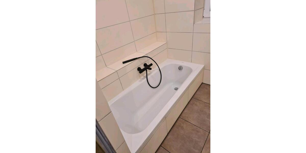 Etagenwohnung Mengkofen - 3 Zimmer, 89 m&sup2;, 925&euro; | Angebot:25790629