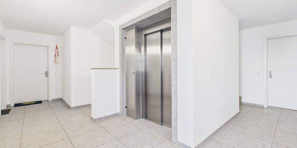 Etagenwohnung Landshut West - 2 Zimmer, 70 m&sup2;, 395.000&euro; | Angebot:25740546