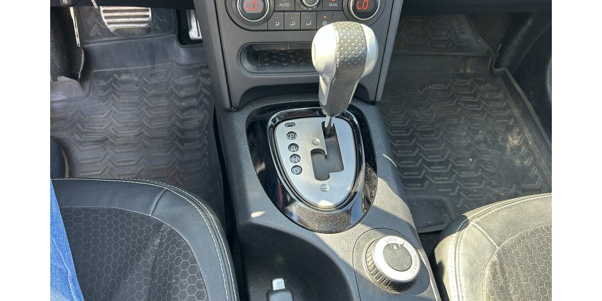 Nissan Qashqai+2 2.0 dCi Aut. 4X4 Kamera 360° 7-Sitzer 204.700 km 8.750 &euro; Altdorf 84032