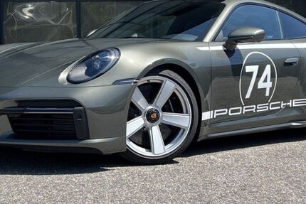 Porsche 992 5.911 km 259.790 &euro; Ergolding 84030