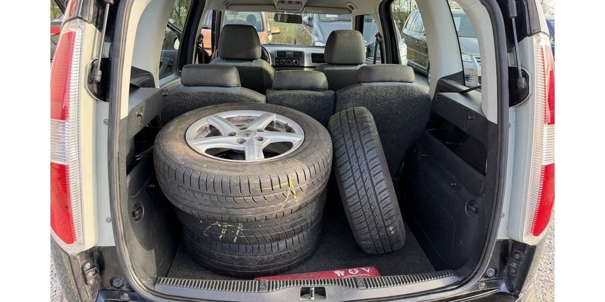 Skoda Roomster Active Plus Edition 1.2i Klima Euro5 239.400 km 1.690 &euro; Altdorf 84032