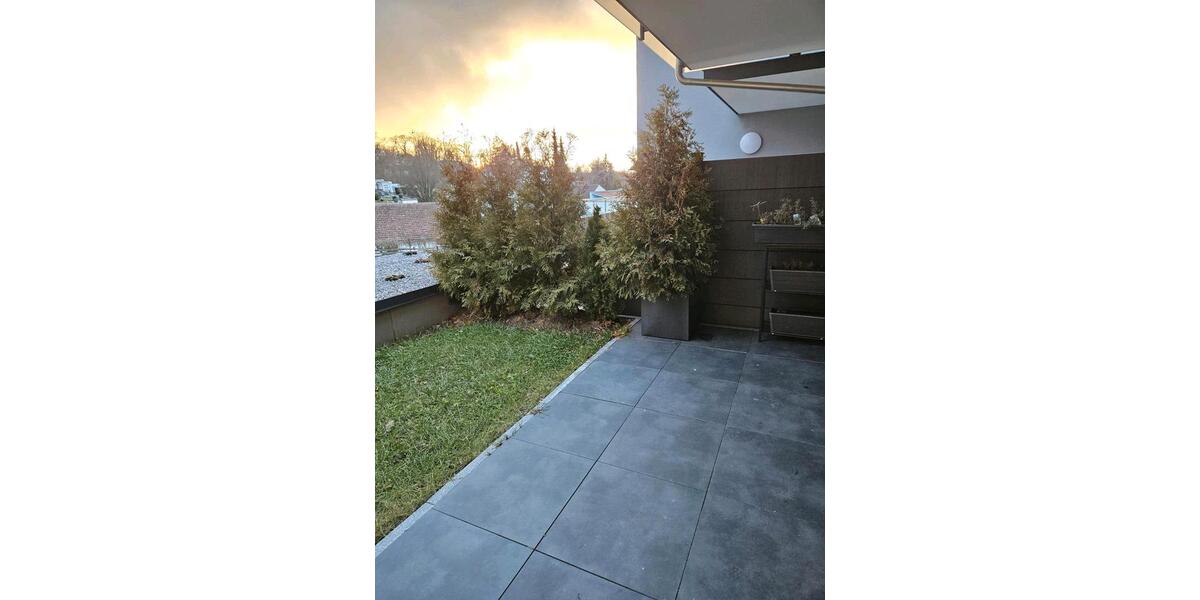 Erdgeschoßwohnung Dingolfing - 3 Zimmer, 85 m&sup2;, 1.015&euro; | Angebot:27621822