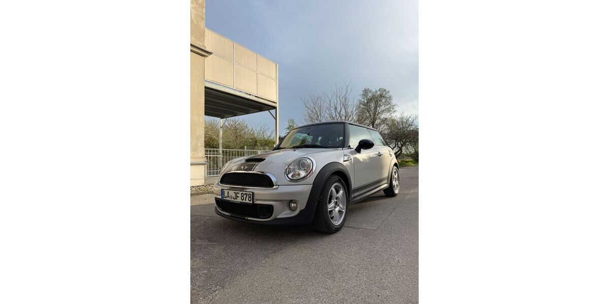 Mini Cooper S 121.000 km 11.990 &euro; Hohenthann 84098