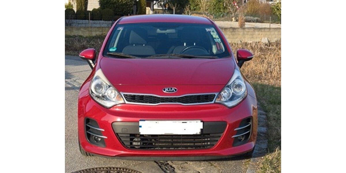Kia Rio 102.500 km 7.350 &euro; Altdorf 84032
