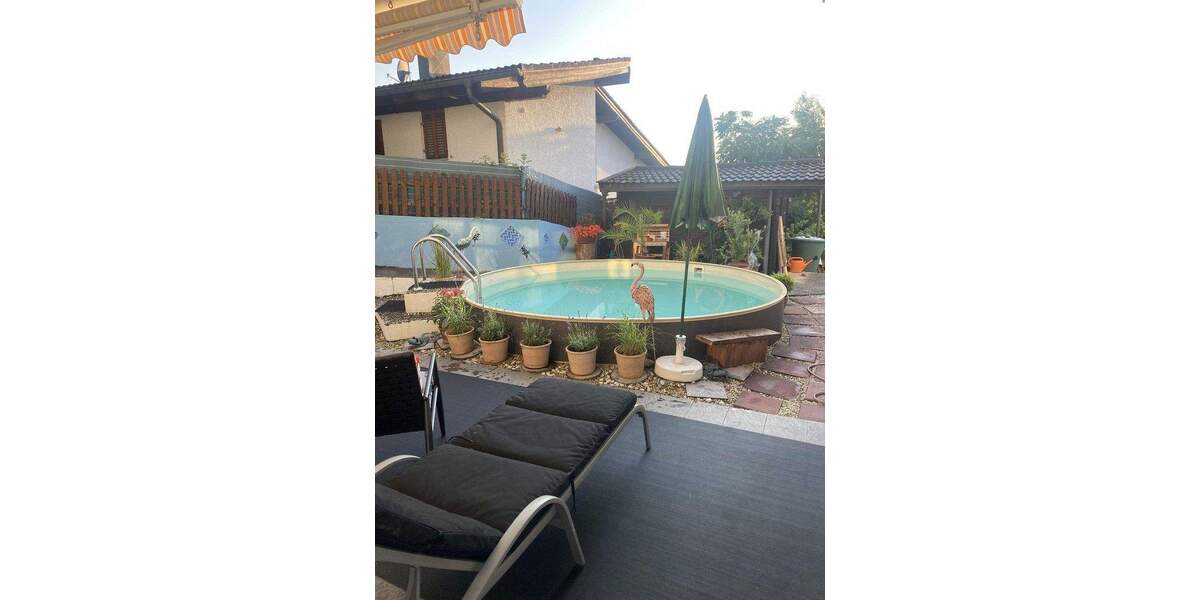 Einfamilienhaus Nandlstadt - 8 Zimmer, 300 m&sup2;, 930.000&euro; | Angebot:25716310