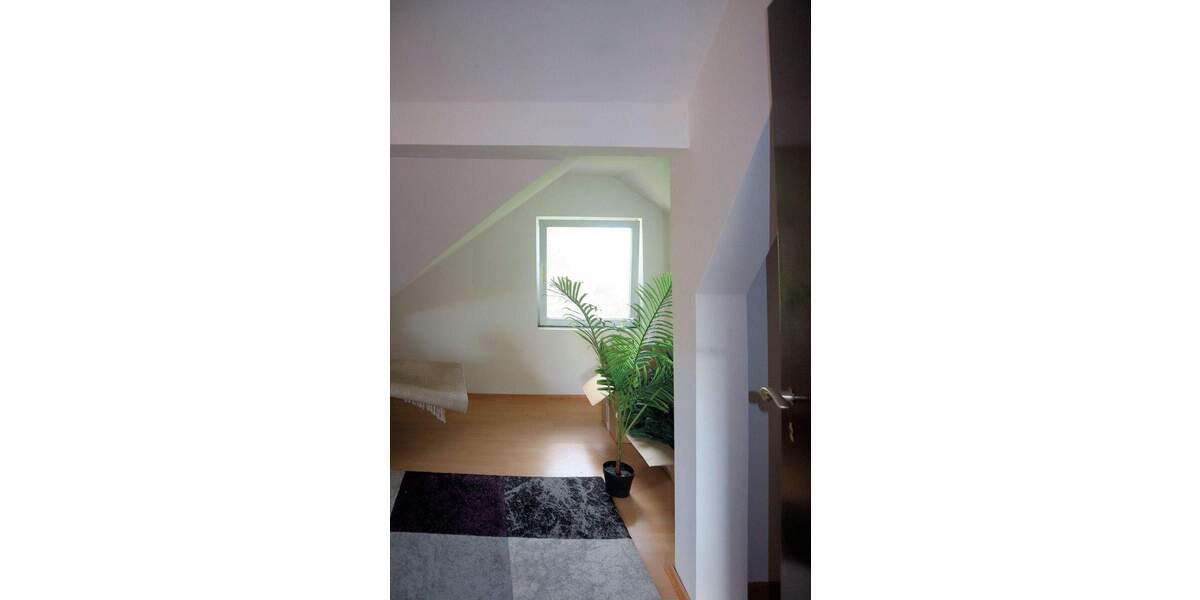 Einfamilienhaus Egglkofen - 6 Zimmer, 144 m&sup2;, 330.000&euro; | Angebot:25776657