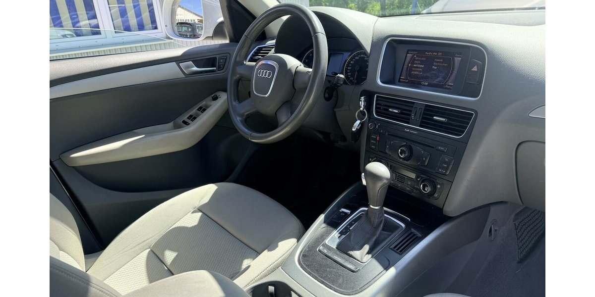 Audi Q5 2.0 TFSI quattro Automatik Xenon Tempomat 100.000 km 10.900 &euro; Altdorf 84032