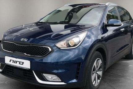 Kia Niro 93.000 km 16.990 &euro; Landshut 84030