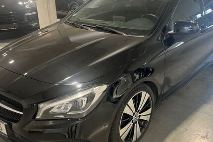Mercedes-Benz CLA 200 Shooting Brake 154.500 km 15.990 &euro; Mengkofen 84152