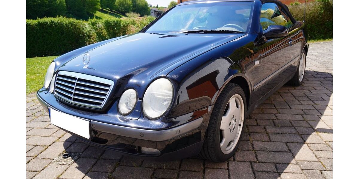 Mercedes-Benz CLK 320 105.077 km 9.499 &euro; Hohenthann 84098