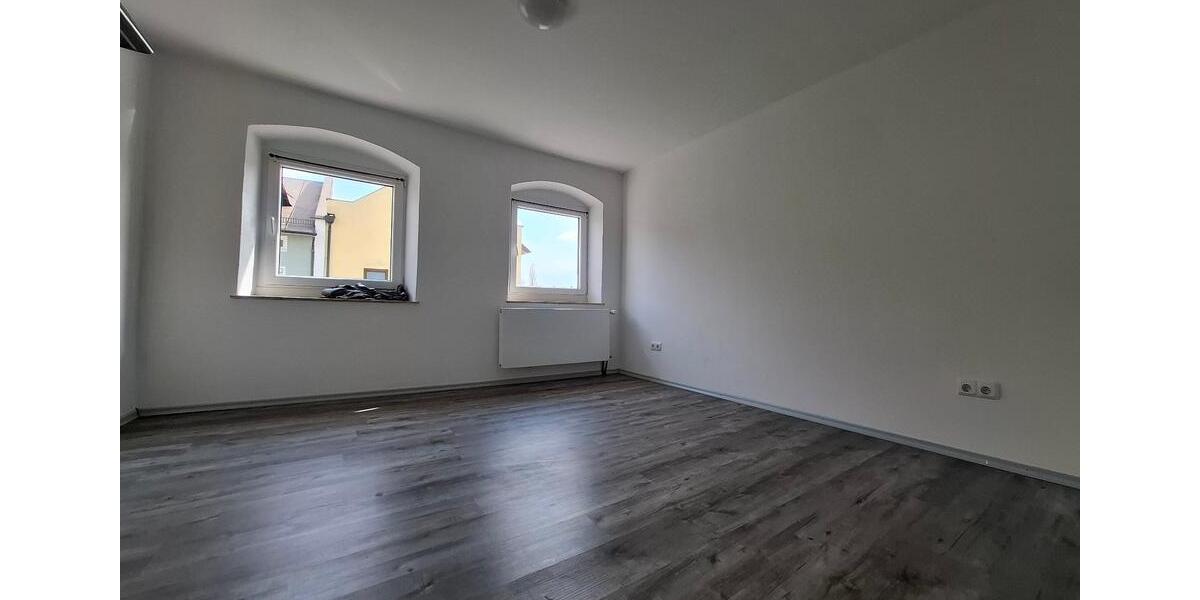 Etagenwohnung Vilsbiburg - 2 Zimmer, 30 m&sup2;, 400&euro; | Angebot:25977079