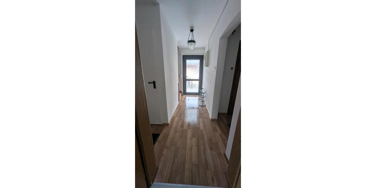 Etagenwohnung Moosthenning - 1 Zimmer, 12 m&sup2;, 550&euro; | Angebot:25724306