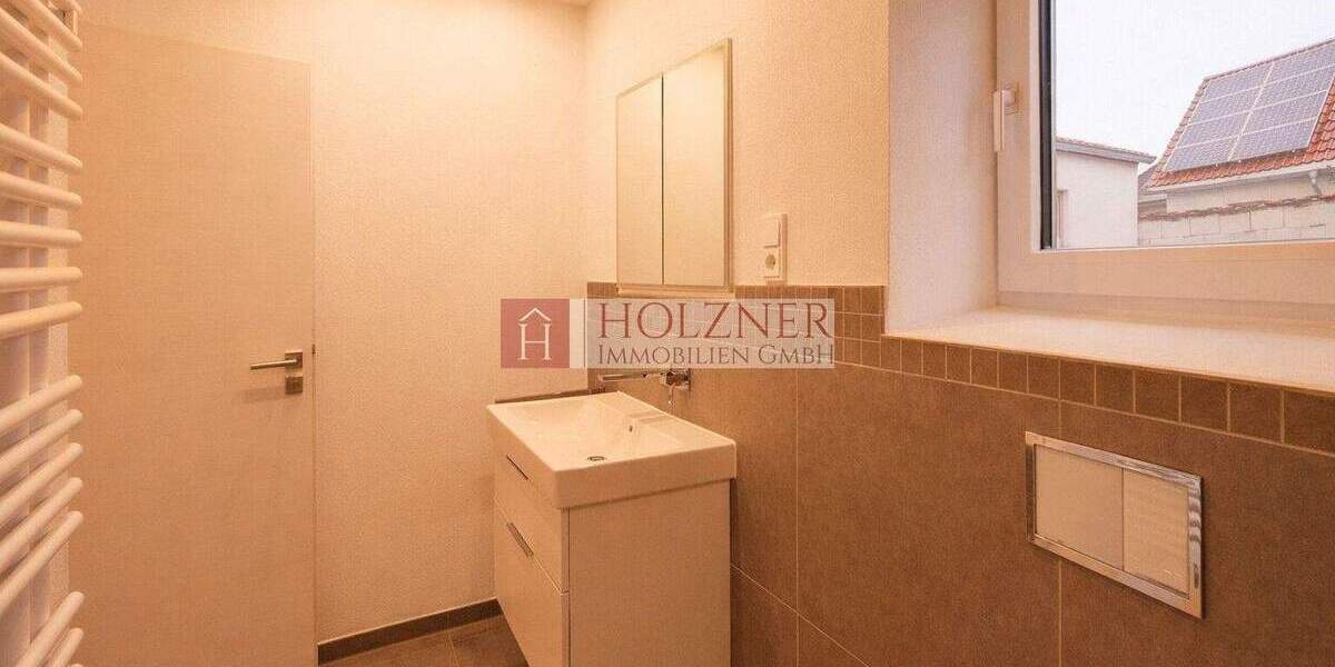 Einfamilienhaus Aham Loizenkirchen - 6 Zimmer, 154 m&sup2;, 1.800&euro; | Angebot:25748934