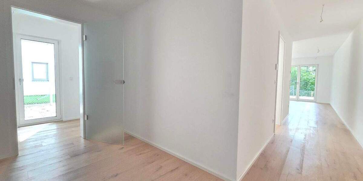 Terrassenwohnung Landshut Berg - 2 Zimmer, 84 m&sup2;, 1.340&euro; | Angebot:25801433