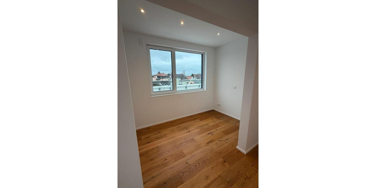 Einfamilienhaus Eching - 3 Zimmer, 120 m&sup2;, 1.950&euro; | Angebot:25392061