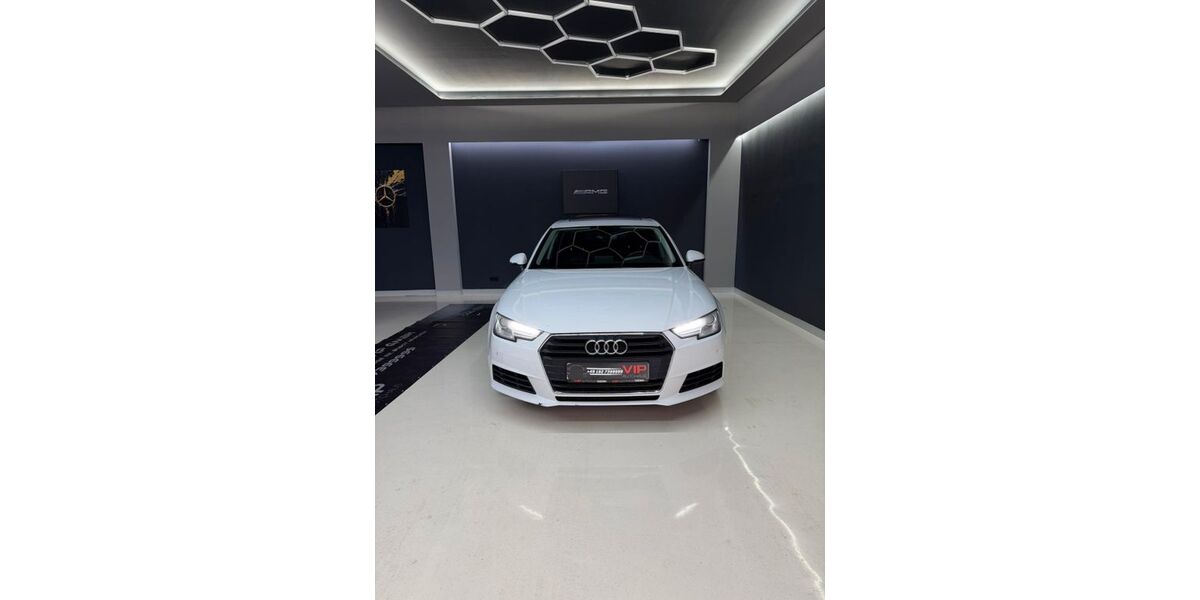 Audi A4 248.000 km 13.999 &euro; Eching 84174