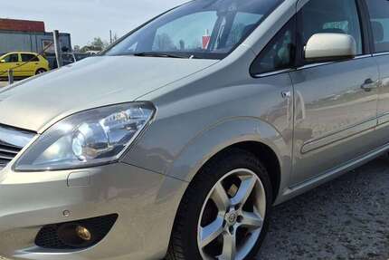 Opel Zafira 174.900 km 4.999 &euro; Landshut 84030