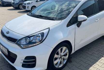 Kia Rio 72.000 km 6.490 &euro; Mengkofen 84152