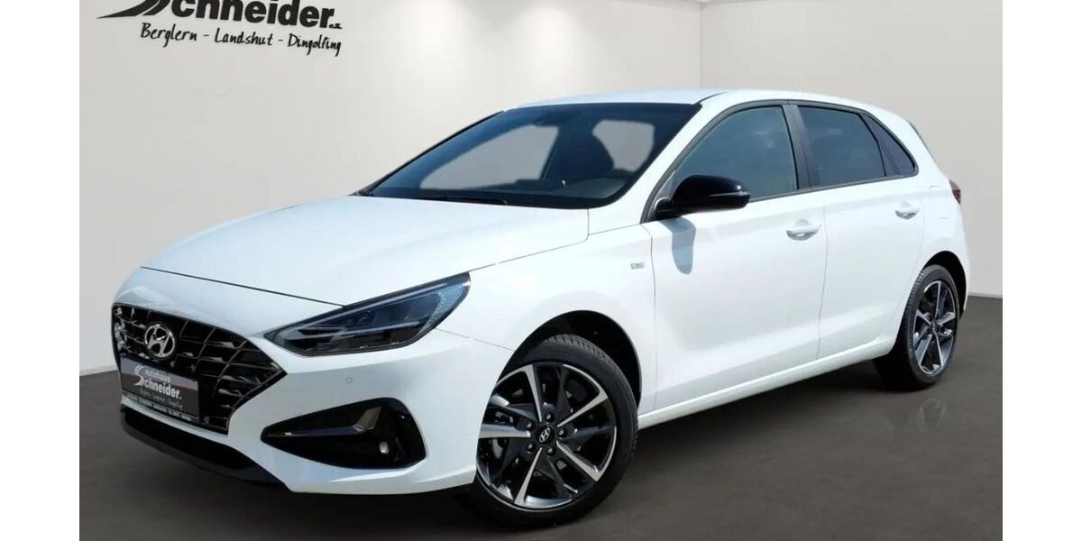 Hyundai i30 22.891 km 18.950 &euro; Berglern 85459