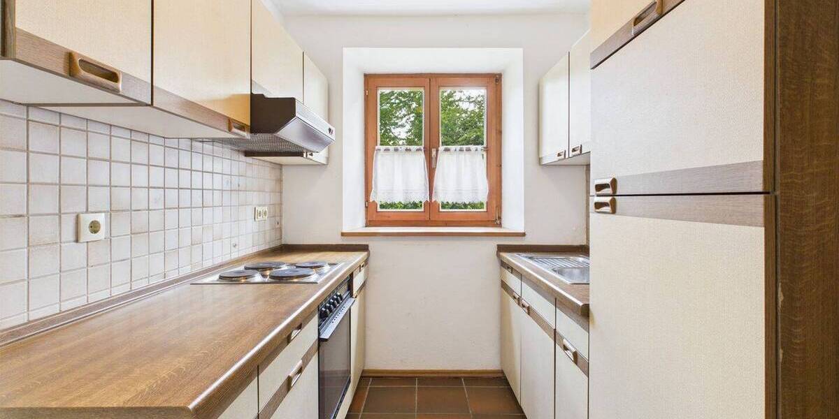 Einfamilienhaus Landshut Achdorf - 8 Zimmer, 200 m&sup2;, 995.000&euro; | Angebot:25695131
