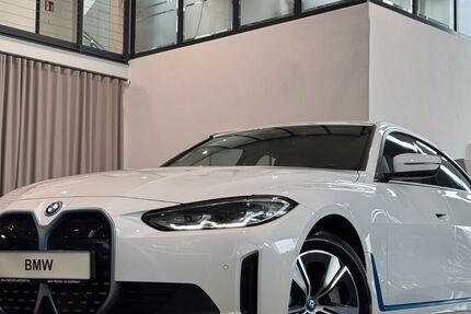 BMW i4 59.857 km 37.980 &euro; Landshut 84030