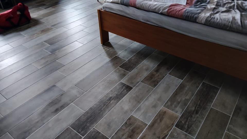 Etagenwohnung Bodenkirchen - 3.5 Zimmer, 120 m&sup2;, 820&euro; | Angebot:25942812