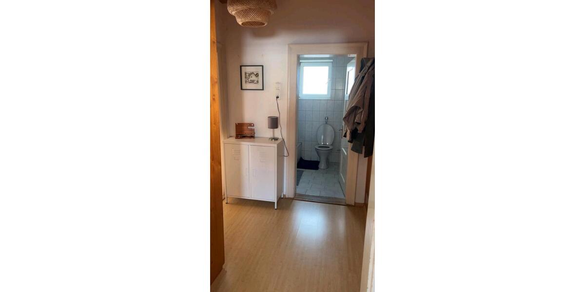 Etagenwohnung Altdorf - 2 Zimmer, 65 m&sup2;, 780&euro; | Angebot:25451185
