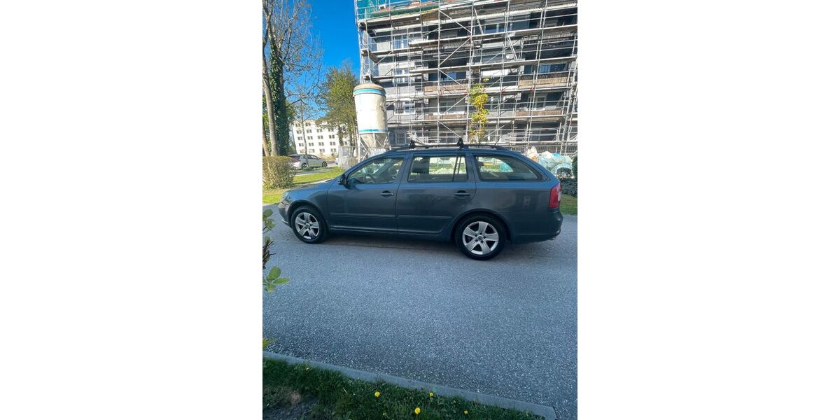 Skoda Octavia 190.000 km 2.300 &euro; Landshut 84028