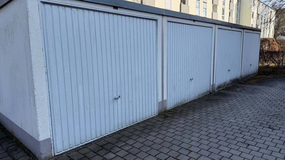 Etagenwohnung Landshut West - 4 Zimmer, 86 m&sup2;, 325.000&euro; | Angebot:25697090