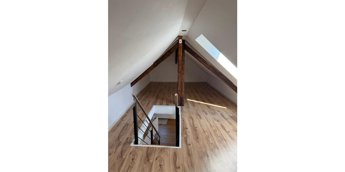 Etagenwohnung Velden - 3 Zimmer, 130 m&sup2;, 1.300&euro; | Angebot:25842135